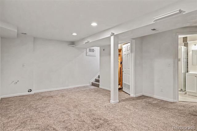 Building Photo - 9472 W Utah Pl