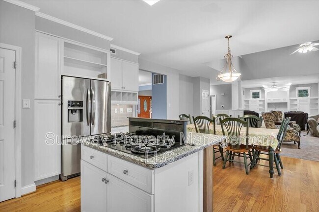 Building Photo - 113 Lighthouse Ln