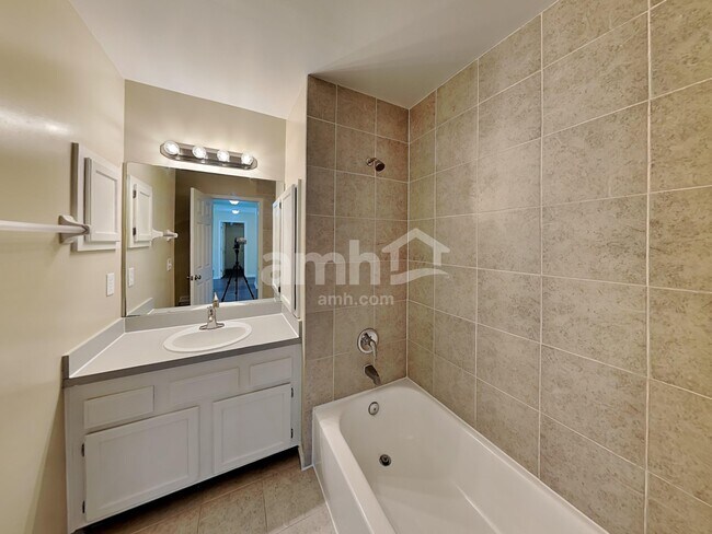 Building Photo - 2949 Biloxi Trl