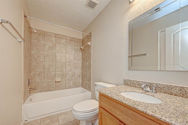 Building Photo - 22138 Orchard Dale Dr
