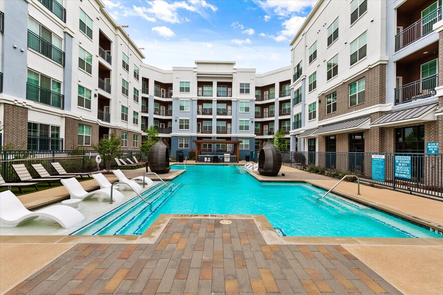 Shoreview Flats - 10151 Shoreview Rd Dallas TX 75238 | Apartment Finder