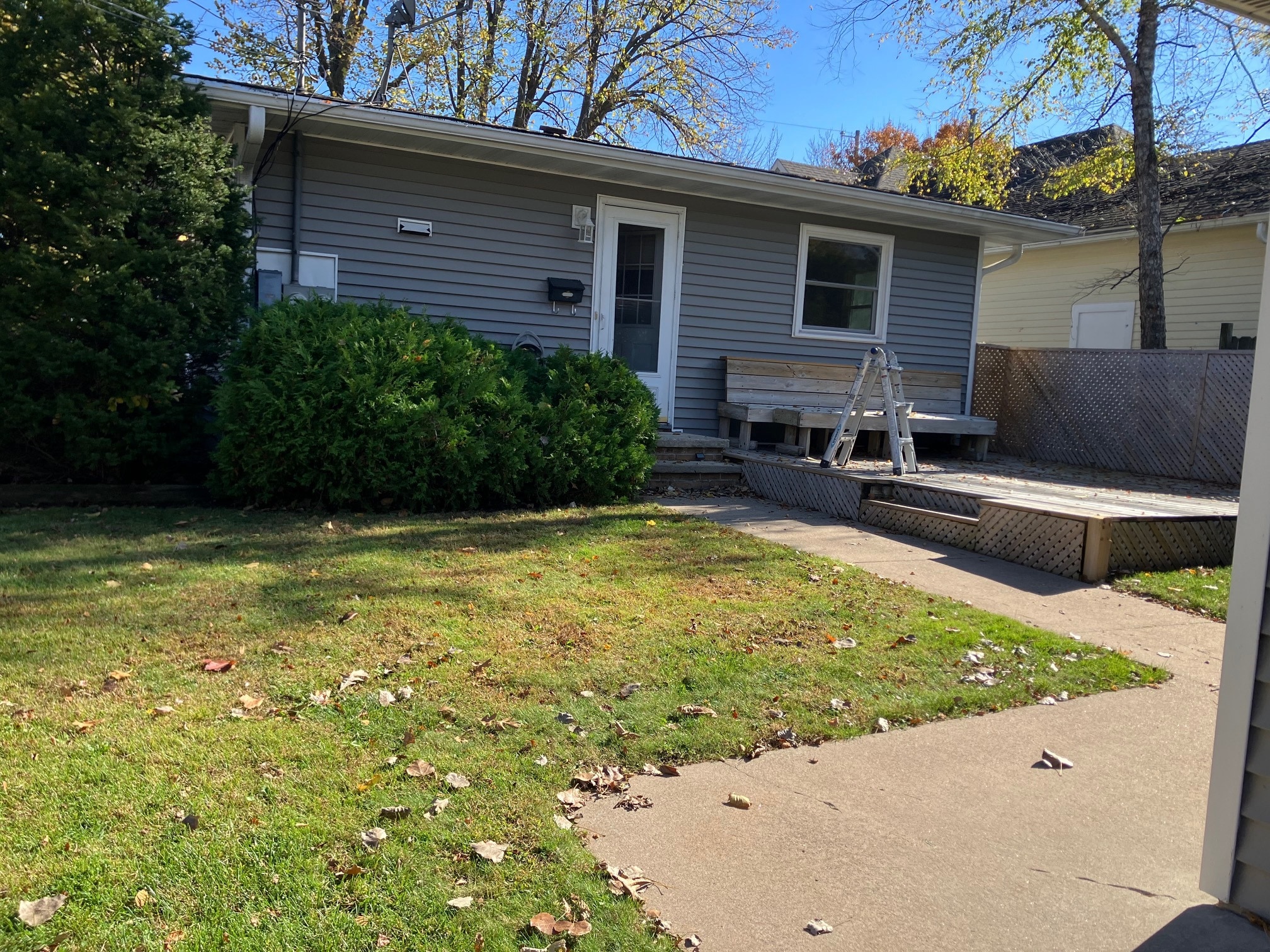 Building Photo - 617 Sterling Ave