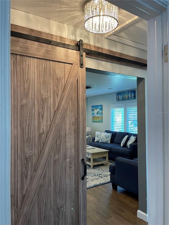 Building Photo - 1329 Royal Palm Dr S