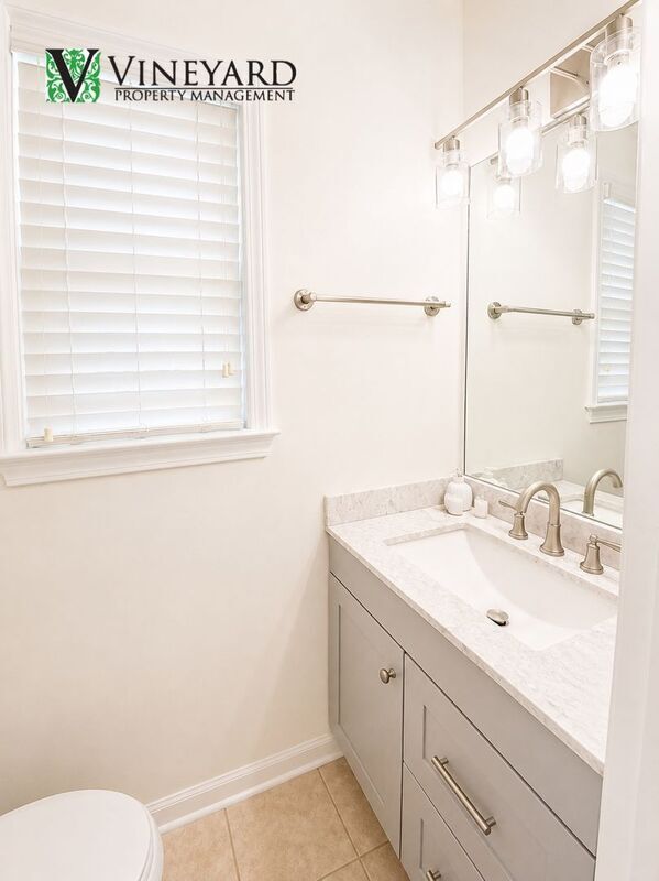 Building Photo - 414 Darter Dr NW