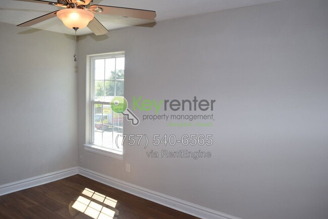 Building Photo - 4205 Dunning Rd