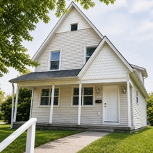 Building Photo - For Rent: 4-bedroom 2-bathroom single family home! COMING SOON