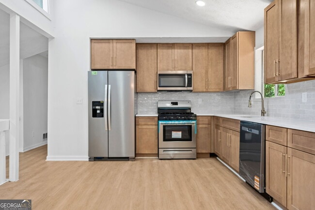 Building Photo - 4050 Daron Ct