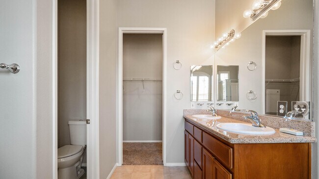 Building Photo - 49142 Barrymore St