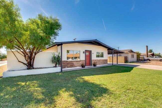 Building Photo - SFH 4-2