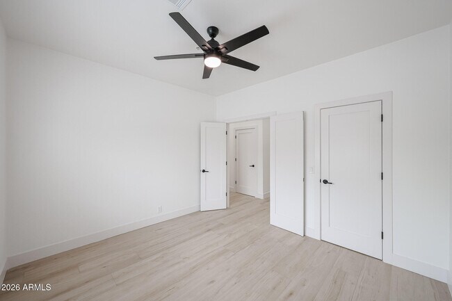 Building Photo - 8156 E Questa Rd