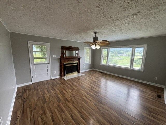 Building Photo - 3785 Sunnydale Rd