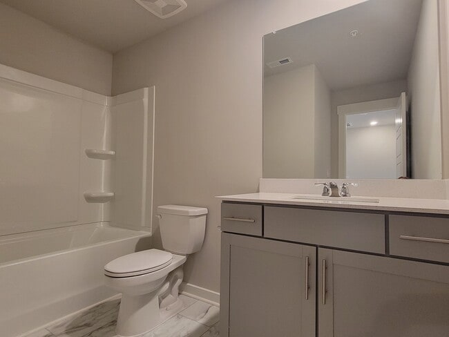 Building Photo - 382 Casper Dr