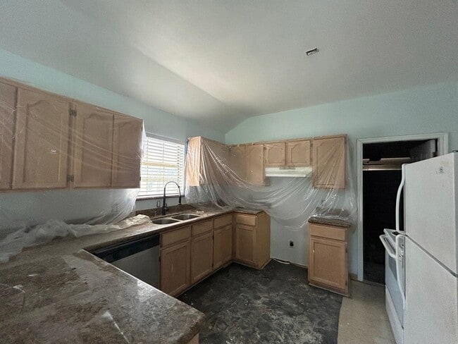 Building Photo - 1119 Tiara Trail