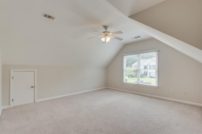 Building Photo - 6515 Fairgreen Dr