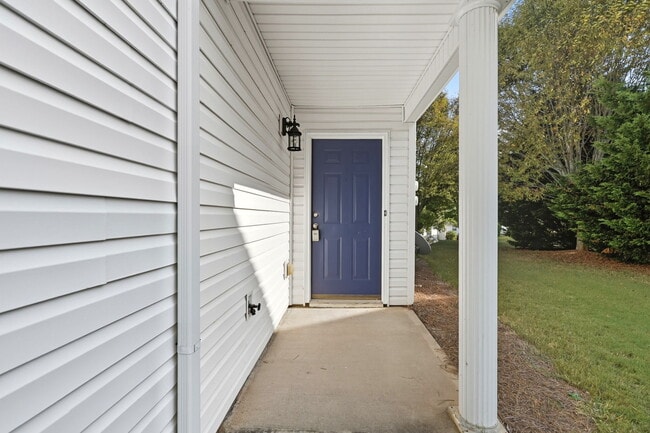 Building Photo - 273 Cottonwood Creek Cir