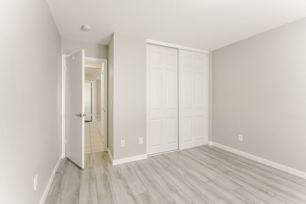 Building Photo - 10509 W Angels Ln