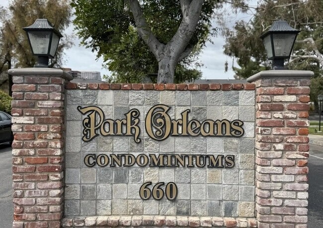 Building Photo - Newly Renovated 1 Bedroom Unit only 10 minutes from Disneyland