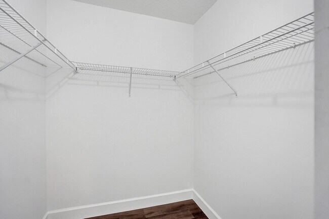 Building Photo - 9821 NW 5th Pl