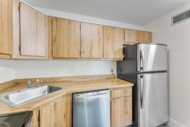 Building Photo - 4787 Sable Pine Cir