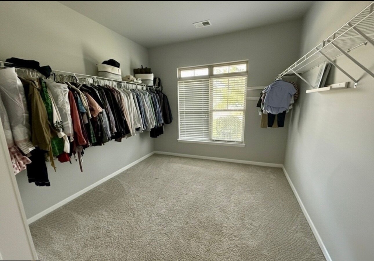 Building Photo - 310 Savannah Dr