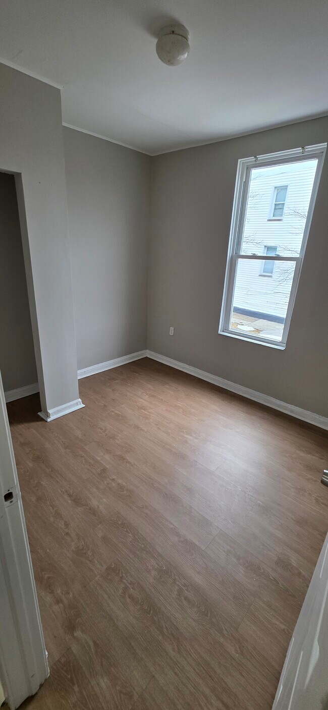 Building Photo - 3406 Belair Rd