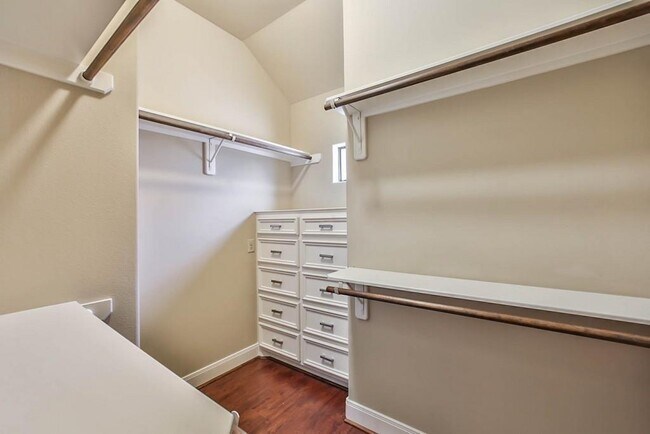Building Photo - 11005 Upland River Dr