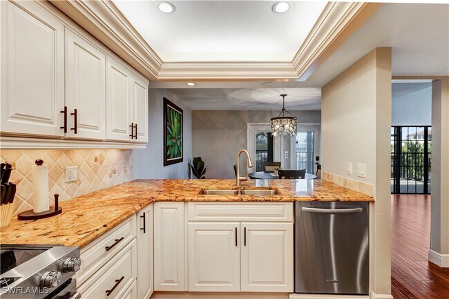 Building Photo - 17054 Marina Cove Ln
