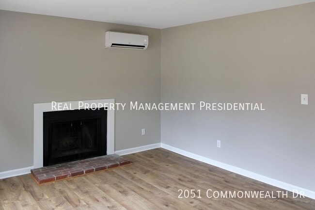 Building Photo - 2051 Commonwealth Dr