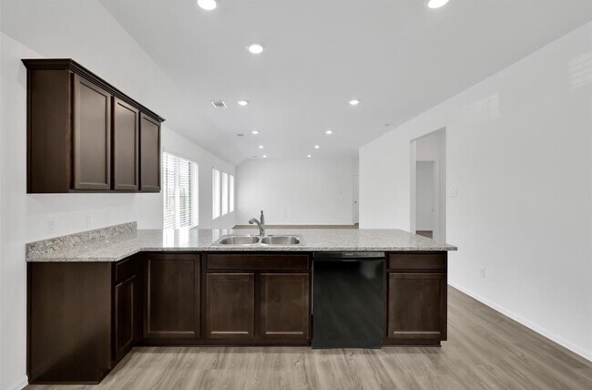 Building Photo - 22643 Malvicino Dr