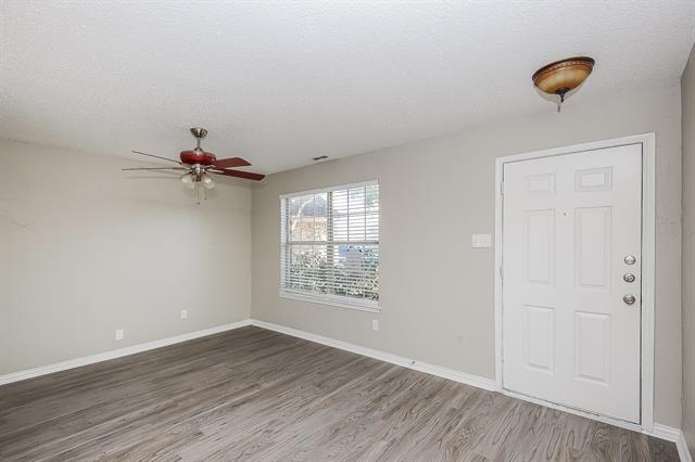Building Photo - 4612 Palm Ridge Dr