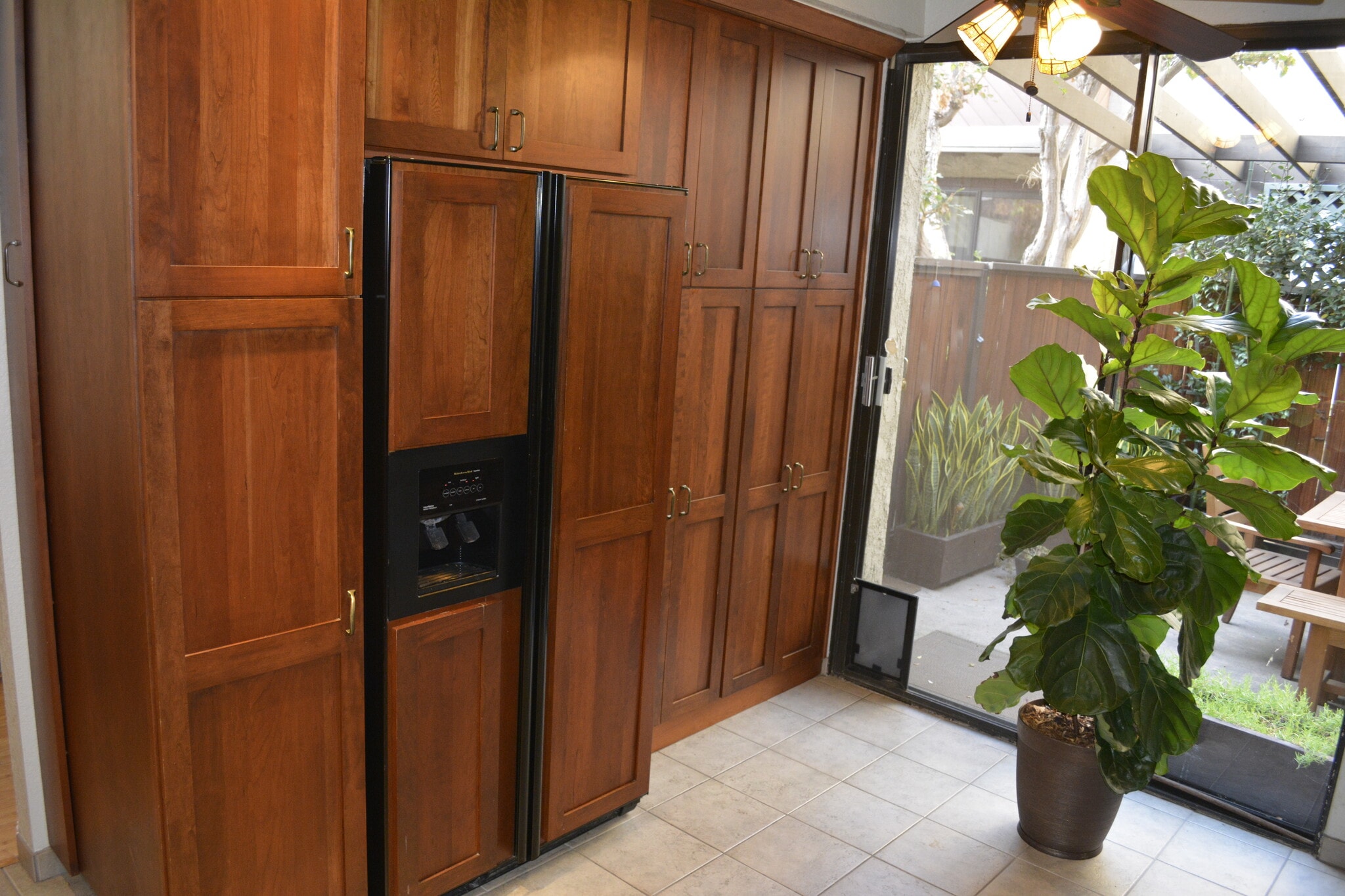 Building Photo - 1244 Valley View Rd