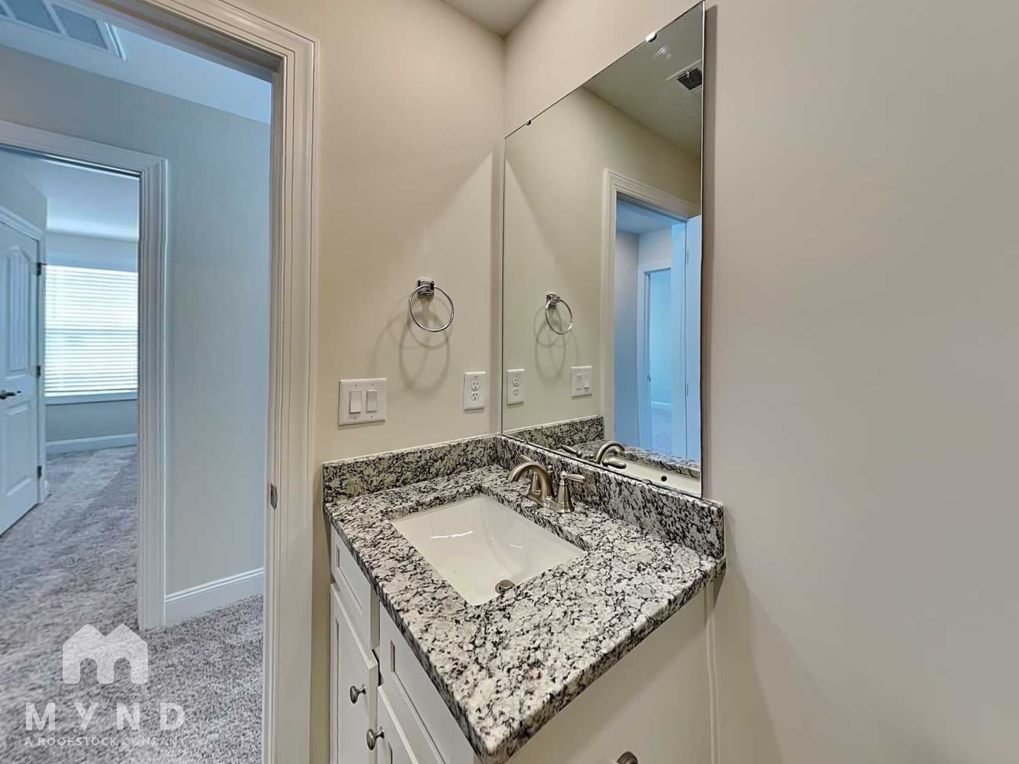 Building Photo - 6921 Woodland Stream Pl