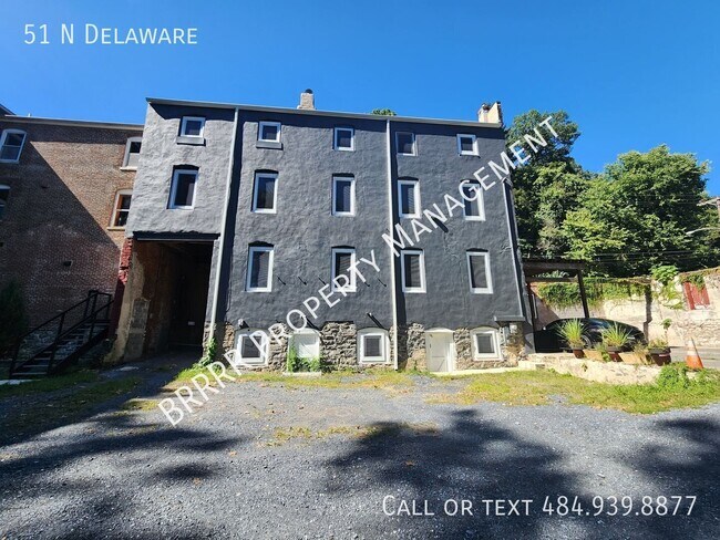 Building Photo - 51 N Delaware Dr