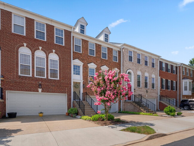 Primary Photo - 15005 Danube Way