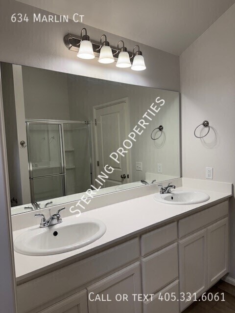 Building Photo - 634 Marlin Ct