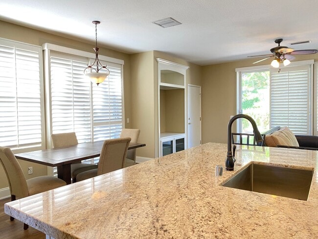 Building Photo - Spacious 4-Bedroom Home in Prime Aliso Viejo Location – Newly Updated