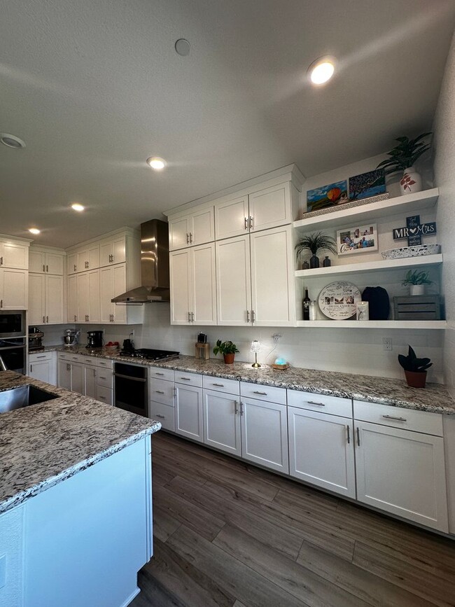 Building Photo - Single-story home in Spring Lake