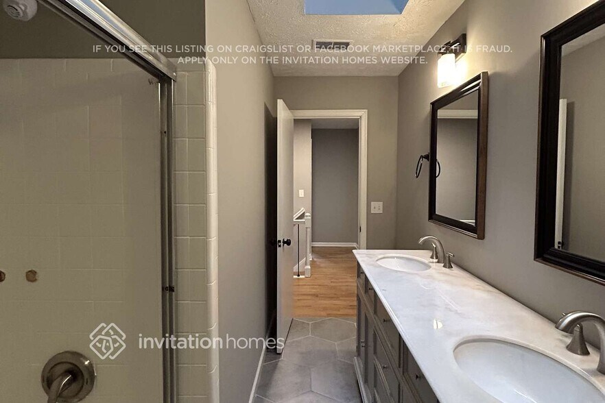 Building Photo - 2462 Horseshoe Bend Rd SW