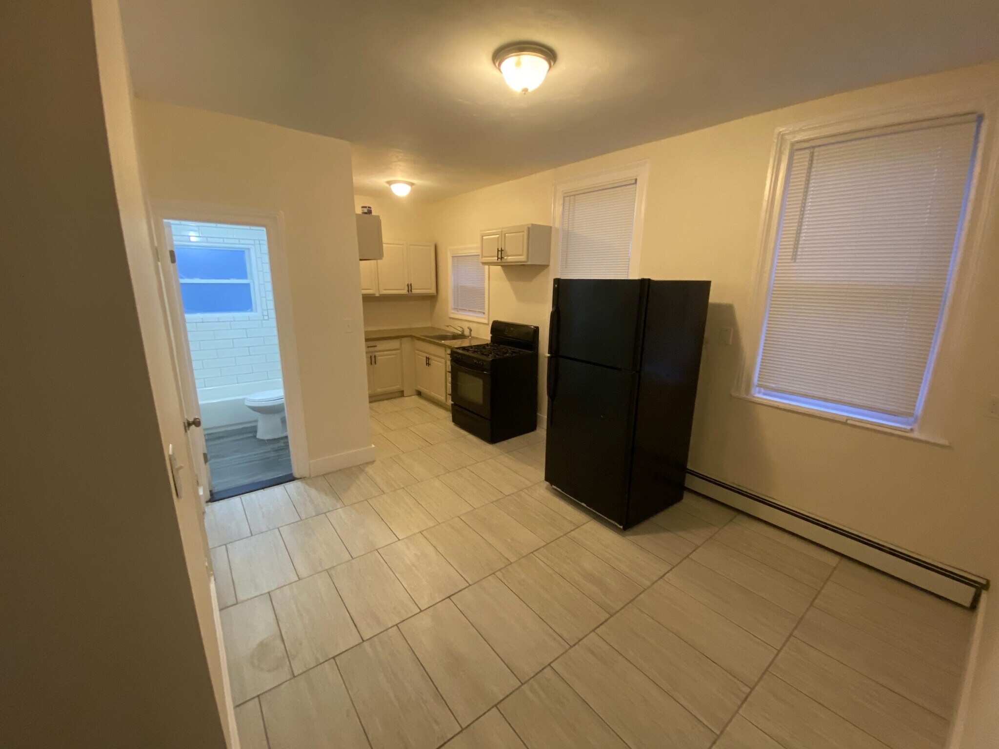 Building Photo - 53 Sumner St