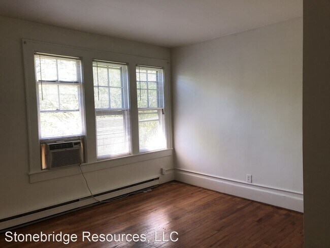 Building Photo - 317 Tate St