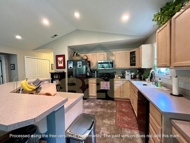 Building Photo - 37 Sunview Cir