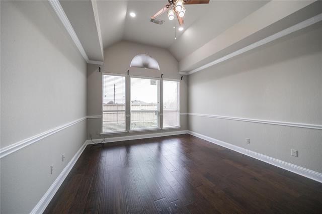 Building Photo - 412 Sparrow Hawk Dr