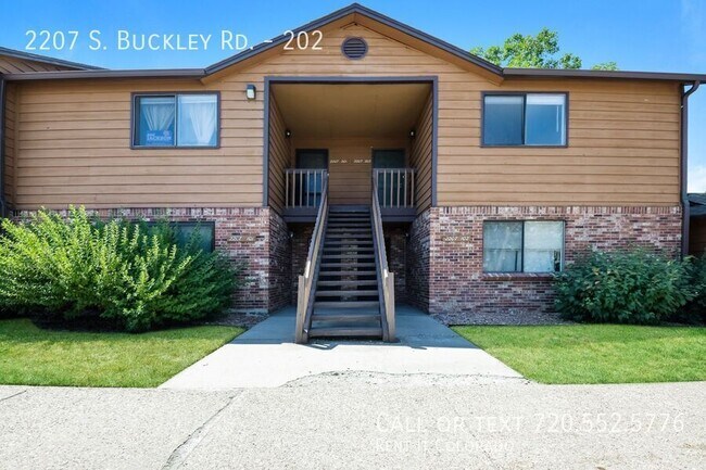 Building Photo - 2207 S Buckley Rd