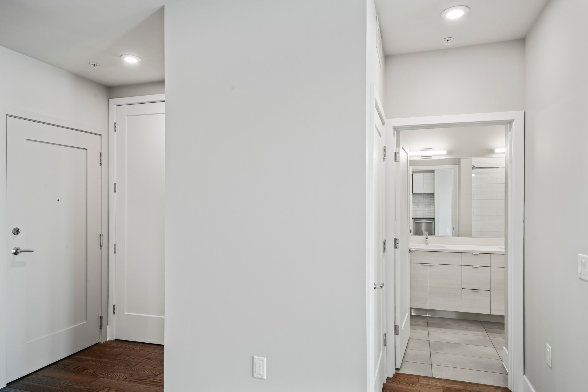Building Photo - 506 Diamondback Dr