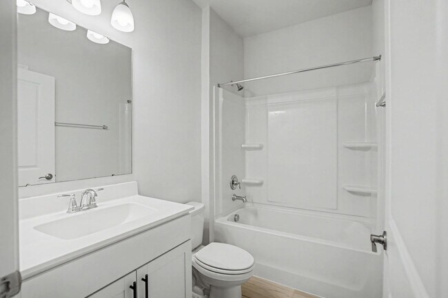 Building Photo - 3 BED | 2 BATH | TWO CAR GARAGE | SAVANNAH QUARTERS | AVAILABLE NOW