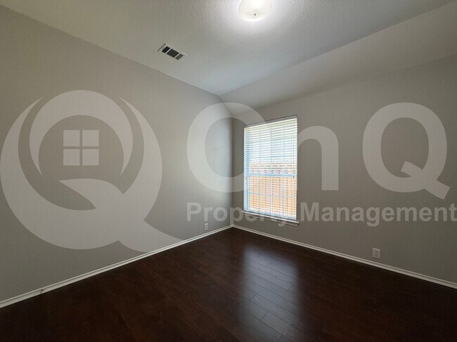 Building Photo - 7821 Aqua Vista Dr