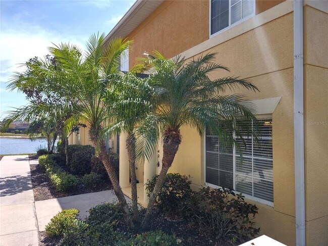Building Photo - 12975 Tiger Eye Dr