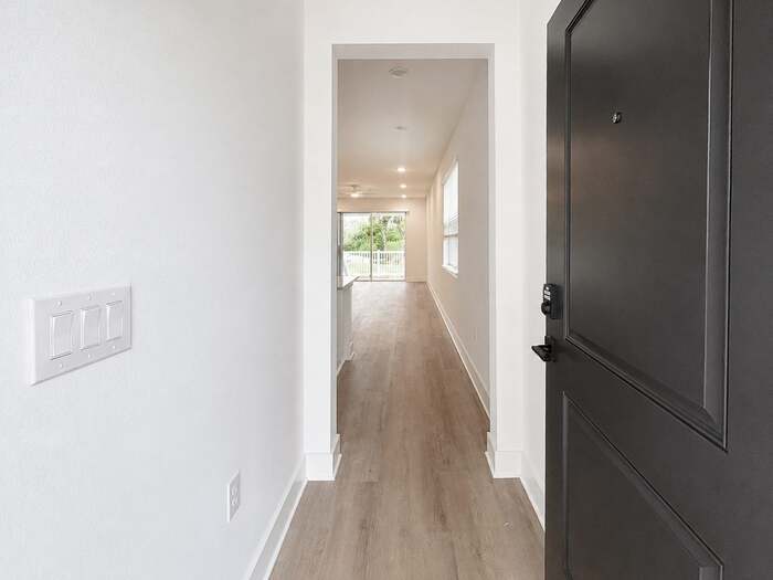 Building Photo - 176 Thibault Trce