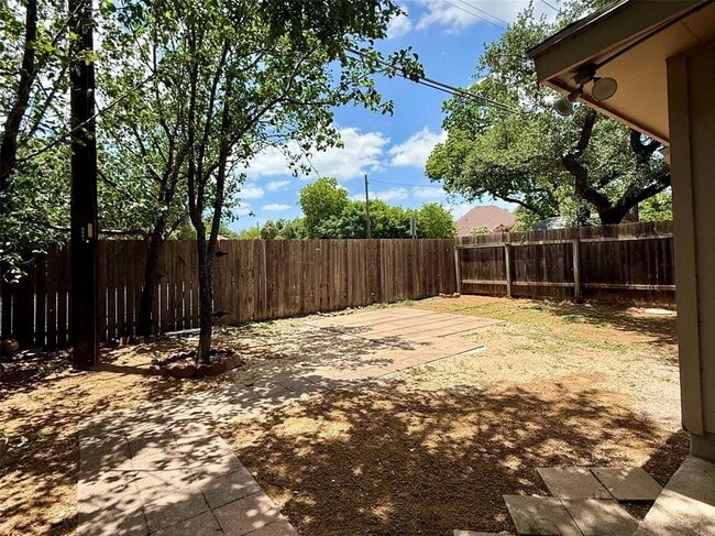 Building Photo - 8421 Fathom Cir