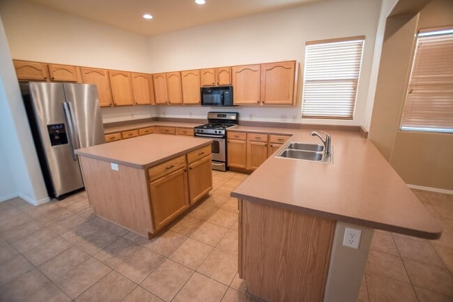 Building Photo - 1604 Laguna Nigel Dr